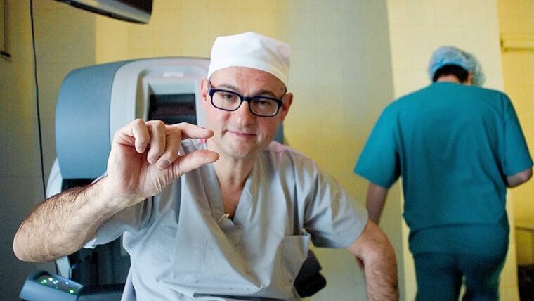 doctor shows little dick how to increase splendor